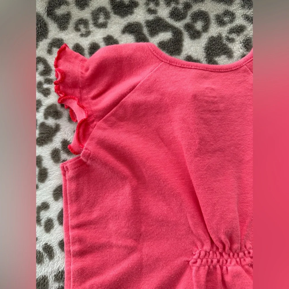 Carter’s Glitter Flower Graphic Top in Coral Pink Size 12 Months